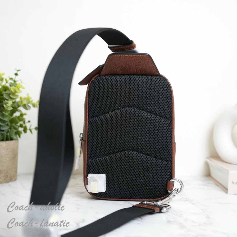 Coach CDC45 Racer Sling Pack In Signature Leather Vintage Brown NWT - Picture 8 of 14